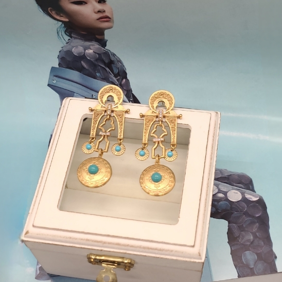 Vintage Estate Moraccan Palace Crystal Locket Gold Chandelier Earrings - Picture 12 of 15